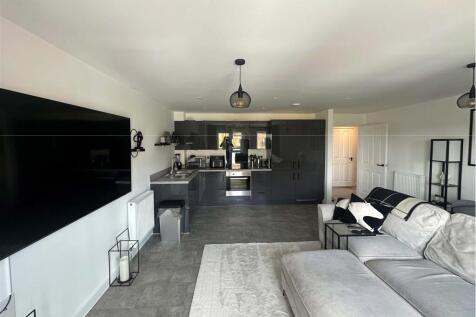 Lounge Kitchen