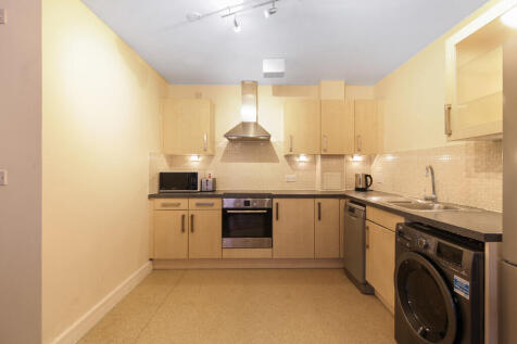 Flat 2, Cherrywoo...