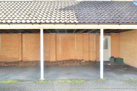 Car Port: