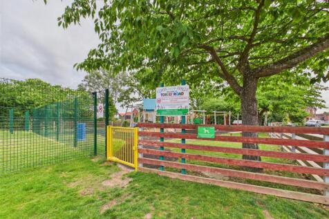 PARK 1.jpg