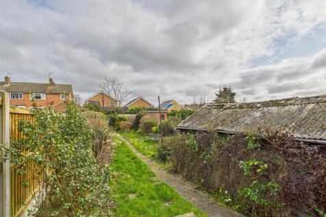 Rear Garden: