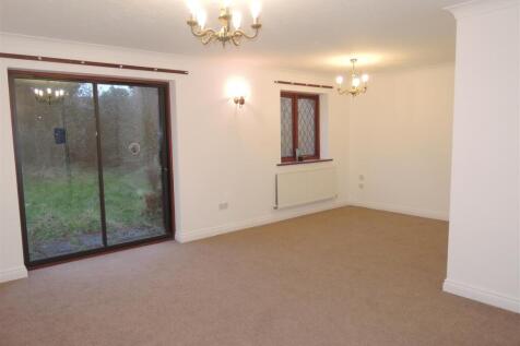 Living Room.JPG