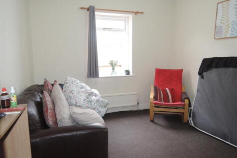 Bedroom Three/ Lounge