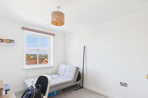 BEDROOM TWO 1.jpg