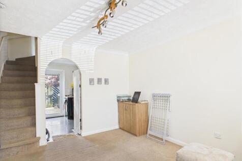 Living Room.jpg