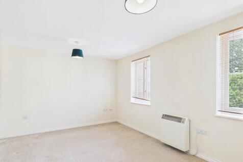 Living Room 1.jpg