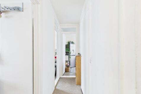 Hall (2).jpg