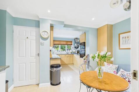 Kitchen / Breakfast Room