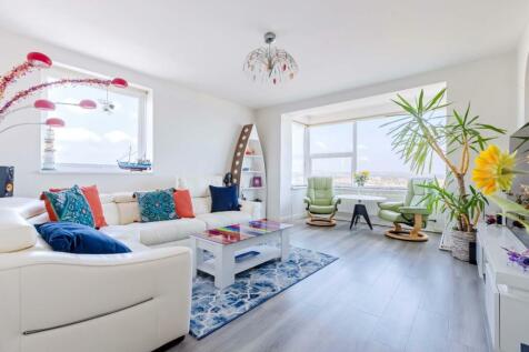 47 Milford Court_9.JPG