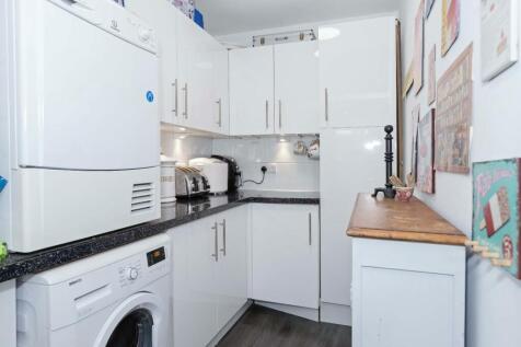 74 Freshbrook rd_9.jpg