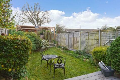 74 Freshbrook rd_18.jpg