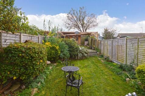 74 Freshbrook rd_19.jpg