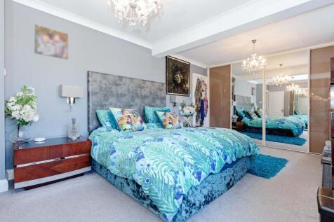 19 Abbots Way_6.JPG