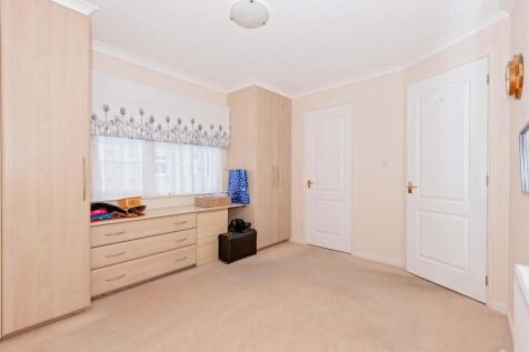 Haigh Close_1.jpg