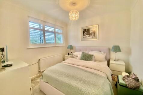 Undermill bed 2.jpg