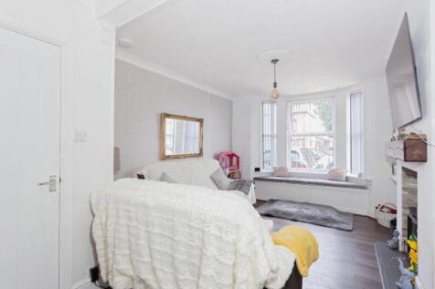 Penhill Rd_14.jpg