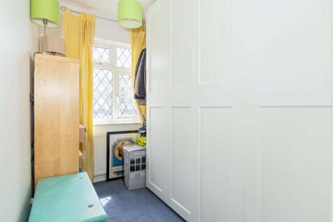 Lancing Close_2.jpg
