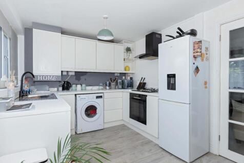 Shadwells Close_11.jpg