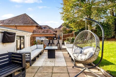 Ring Road, 5-005.JPG