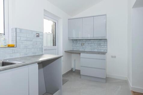 Freshbrook rd_12.jpg