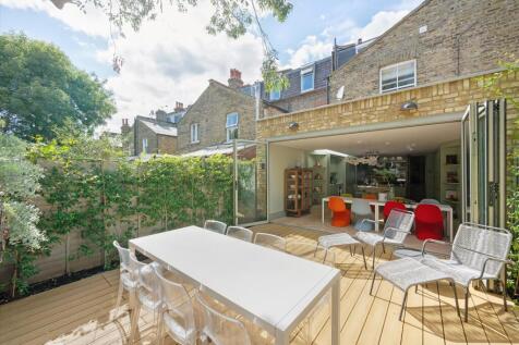 Property Image 4