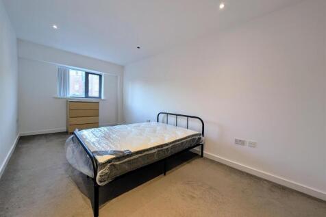 Master Bedroom.jpg