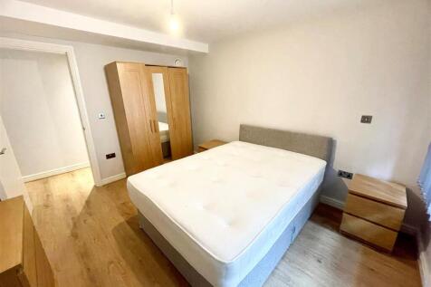 Bedroom1.jpg