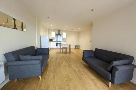 Living Room.jpg