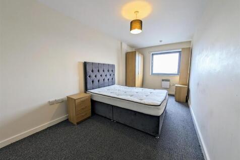Master Bedroom.jpg