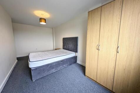Master Bedroom.jpg
