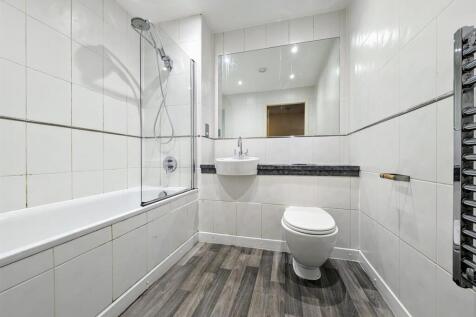 Bathroom.jpg