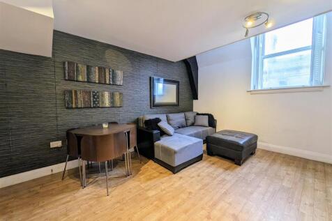Living Room.jpg