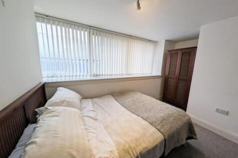Master Bedroom.jpg