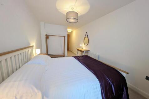Bedroom 2.jpg