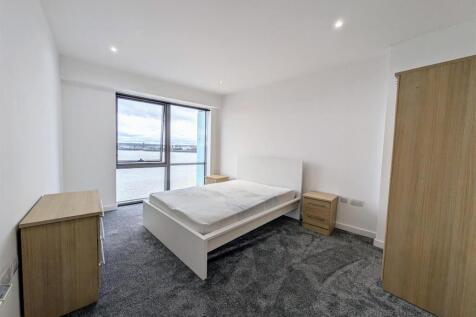 Master Bedroom.jpg