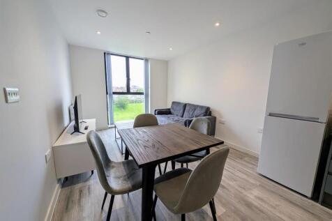 Dining Area.jpg