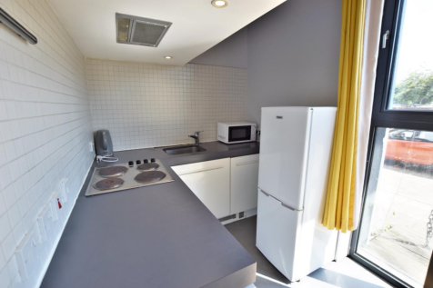 DSC kITCHEN 2.png