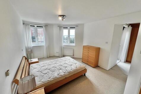 Bedroom1.jpg