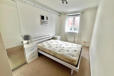 Bedroom2.jpg