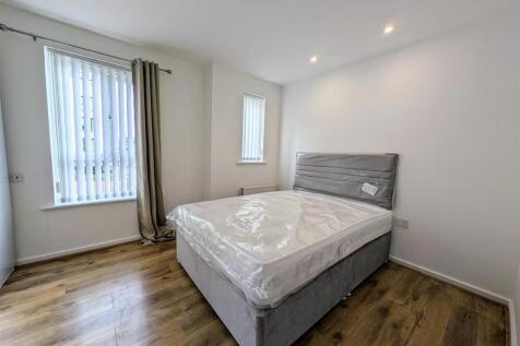 Master Bedroom.jpg