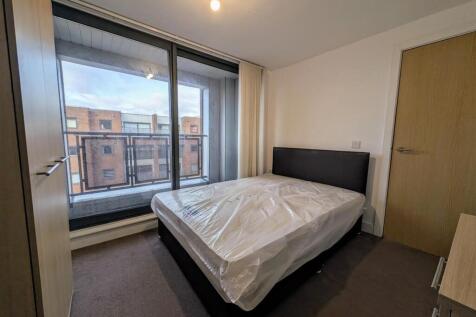 Master Bedroom.jpg
