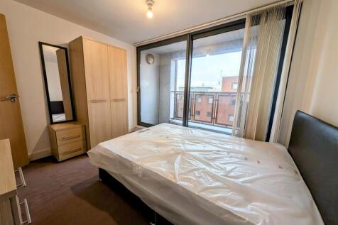 Master Bedroom.jpg