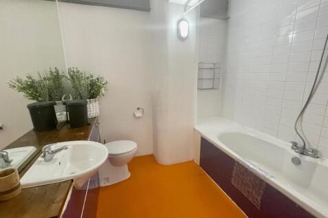Ensuite.jpg