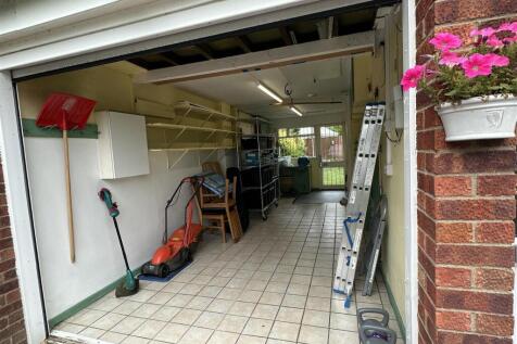Double Garage