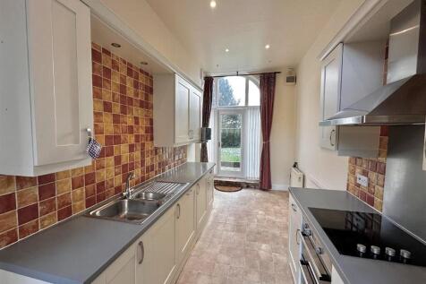 Kitchen / Breakfast 