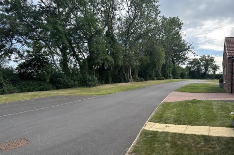 Private Drive for Residence