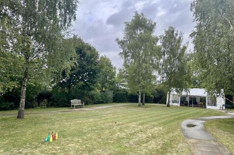 Residents Gardens