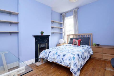House-1-Bedroom-0...
