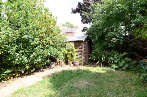 House-1-Garden-02