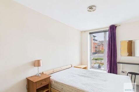 CAM03394G0-PR0390...